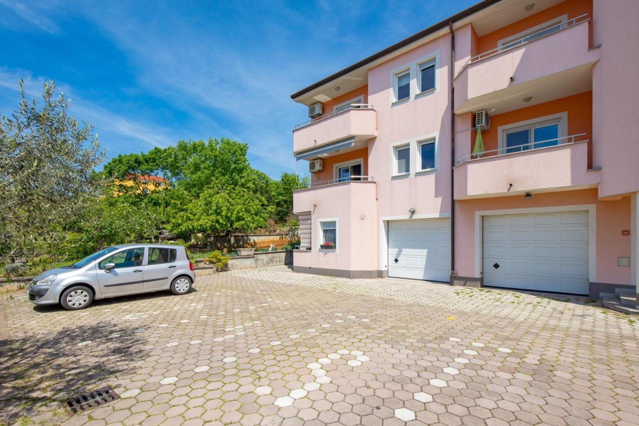 My Way Room, Parking, Sea View, Terrace Habitación en casa particular Rijeka