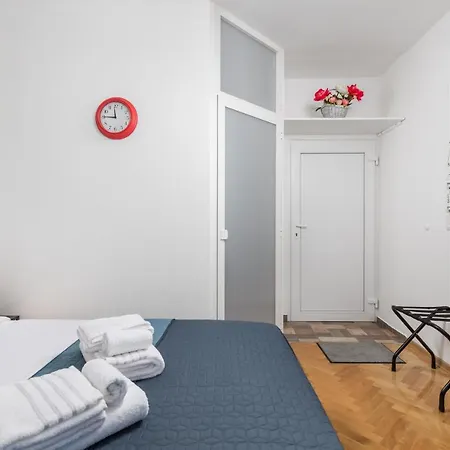 My Way Room, Parking, Sea View, Terrace Rijeka Exterior foto