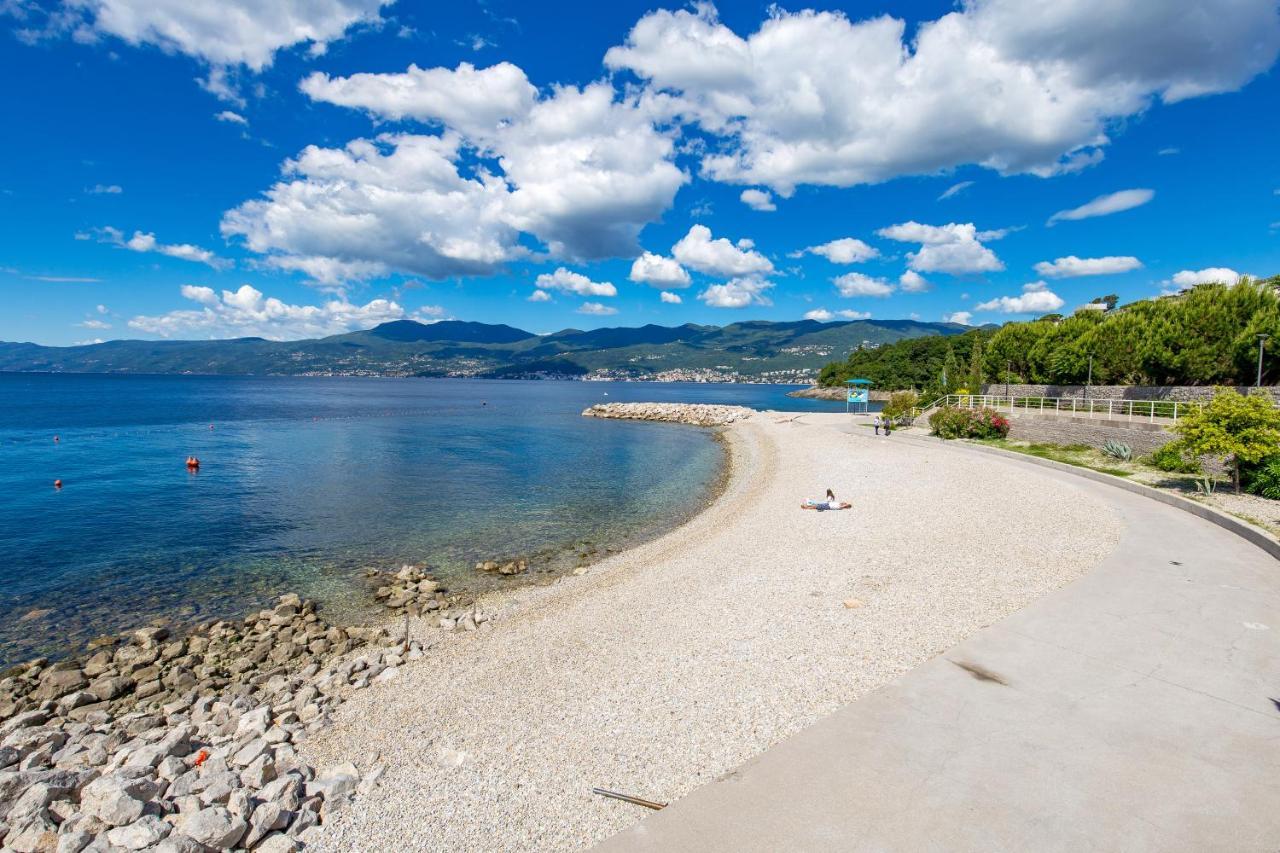 Privatunterkunft My Way Room, Parking, Sea View, Terrace Rijeka